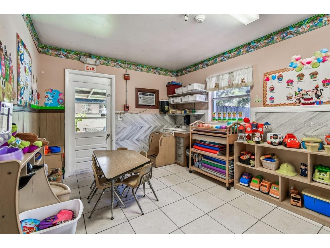 9912 N Myrtle Street Tampa FL 33617 TB8446567 image29