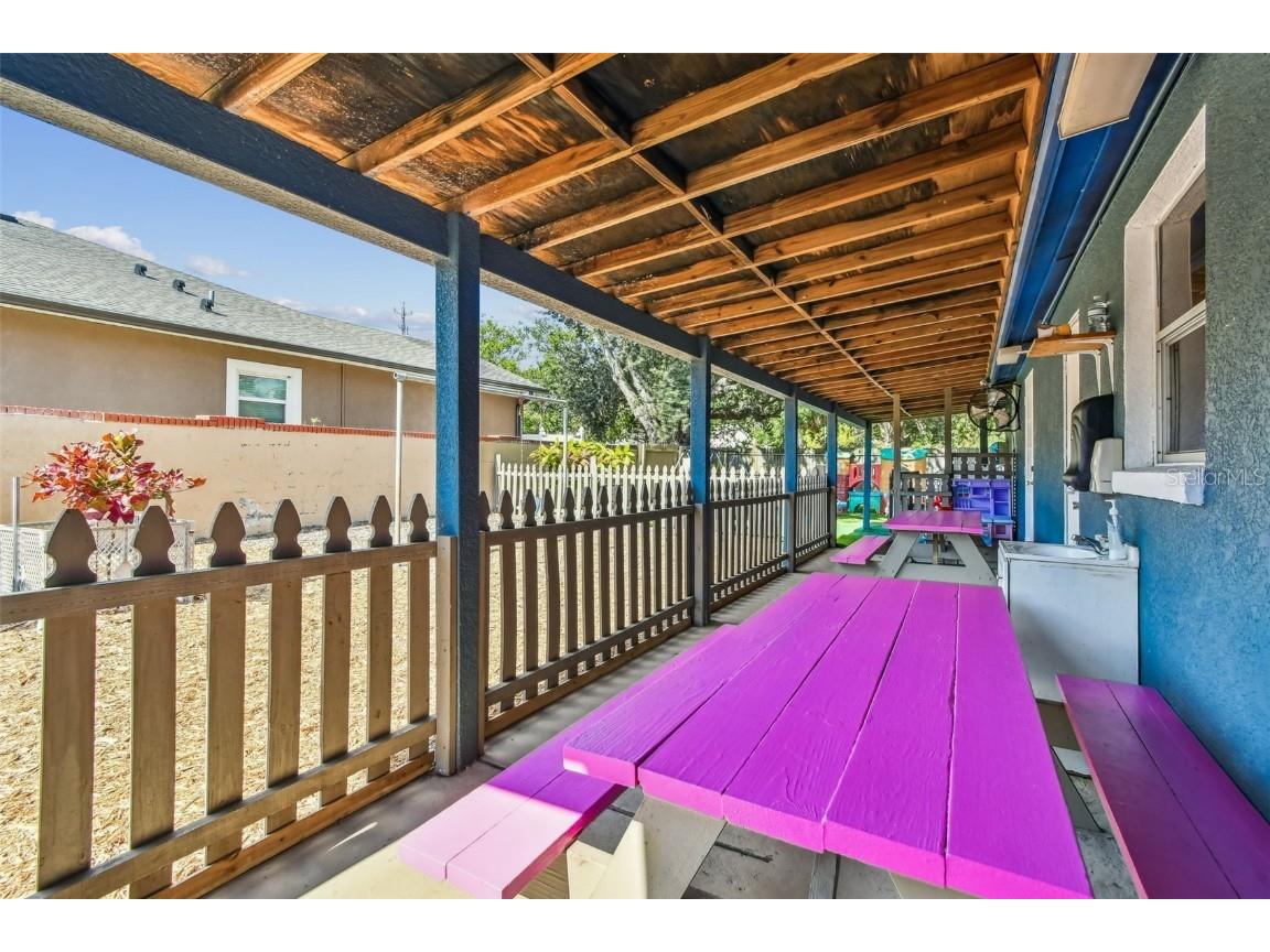 9912 N Myrtle Street Tampa FL 33617 TB8446567 image32