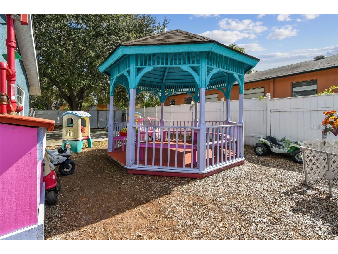 9912 N Myrtle Street Tampa FL 33617 TB8446567 image35