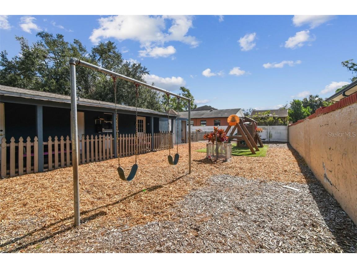 9912 N Myrtle Street Tampa FL 33617 TB8446567 image43