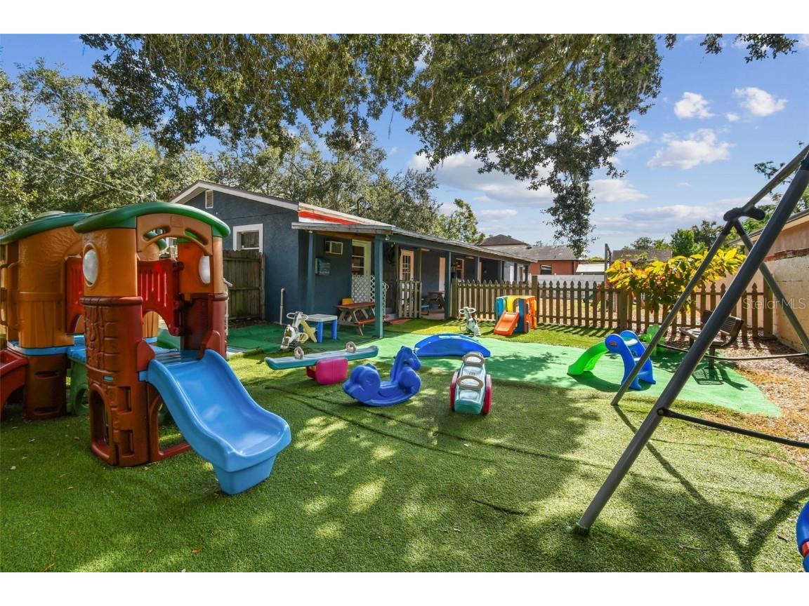 9912 N Myrtle Street Tampa FL 33617 TB8446567 image46