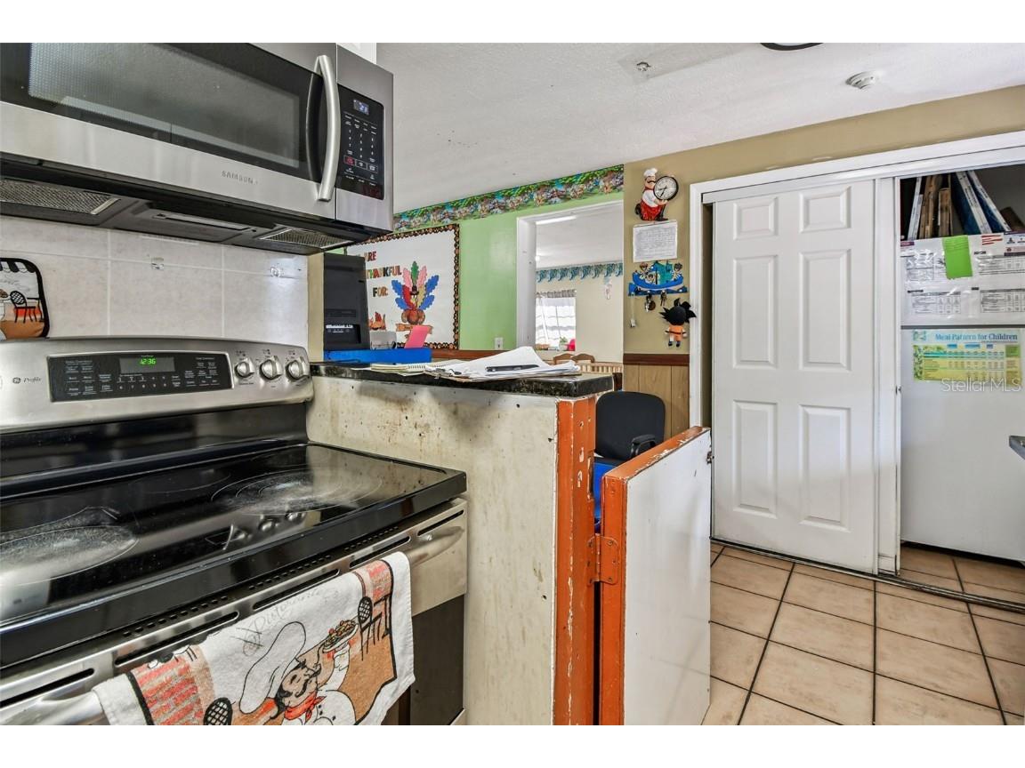 9912 N Myrtle Street Tampa FL 33617 TB8446567 image52