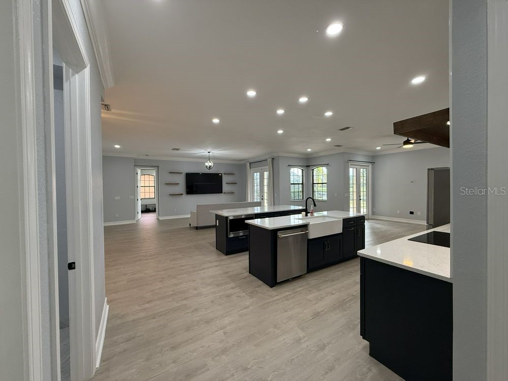 9913 Hatton Circle Orlando FL 32832 TB8444156 image2