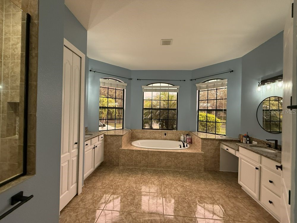 9913 Hatton Circle Orlando FL 32832 TB8444156 image35