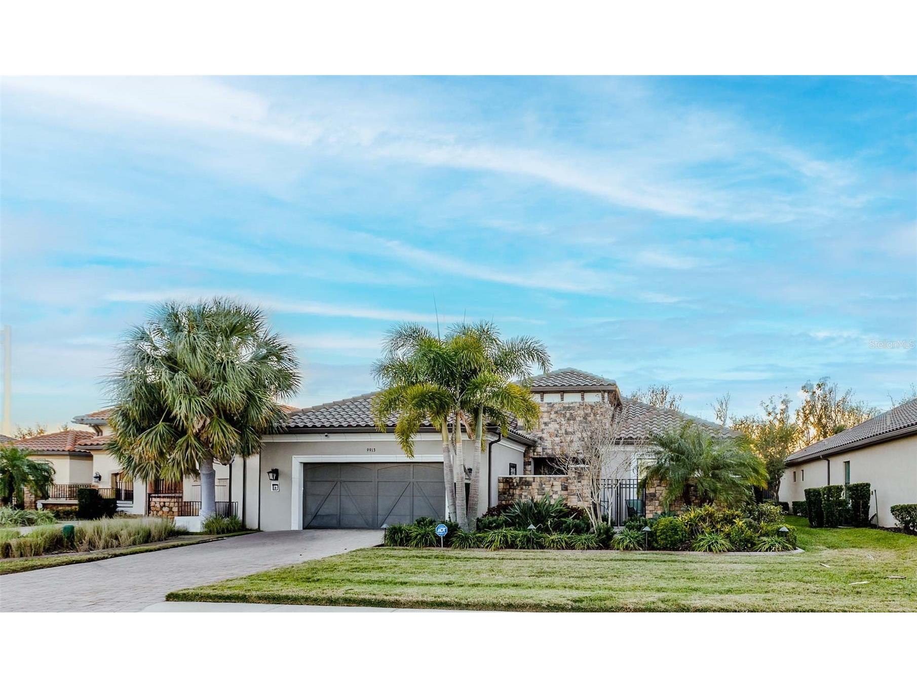 9913 Wicker Park Place Palmetto FL 34221 A4677538 image1