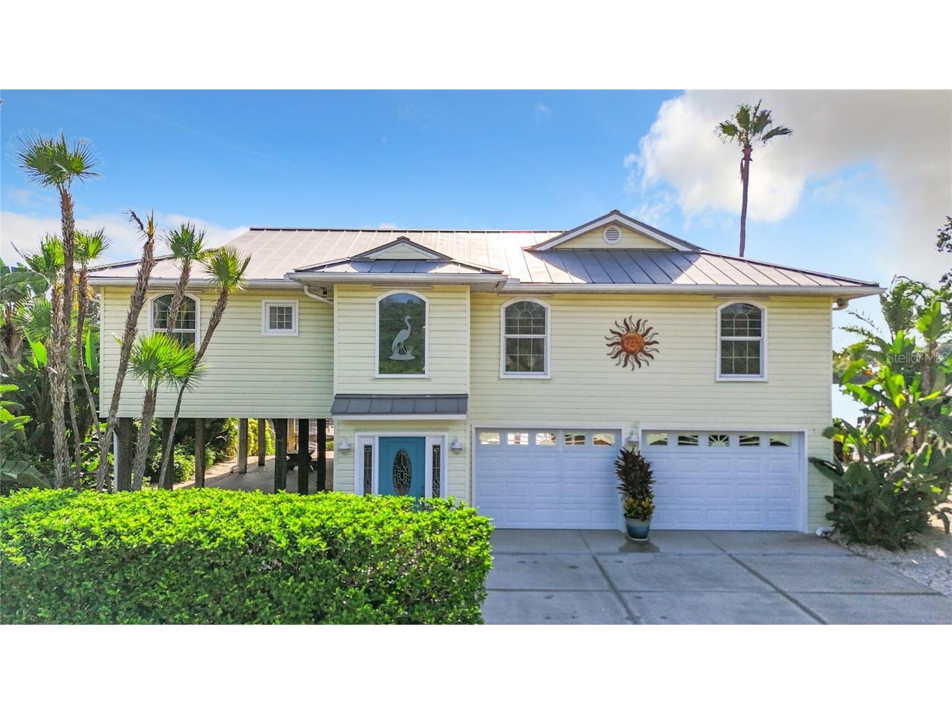 9914 Alavista Drive Gibsonton FL 33534 T3502204 image1