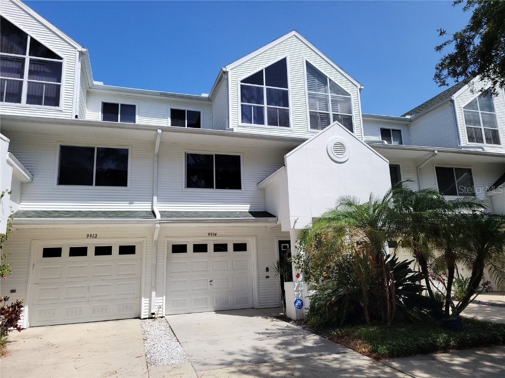 9914 Indian Key Trail #32 Seminole FL 33776 - INTRACOASTAL WATERWAY TB8355509 image1