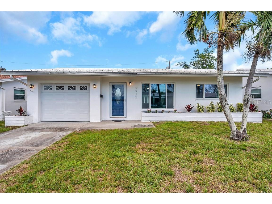 9915 39th Street N #3 Pinellas Park FL 33782 TB8355966 image1