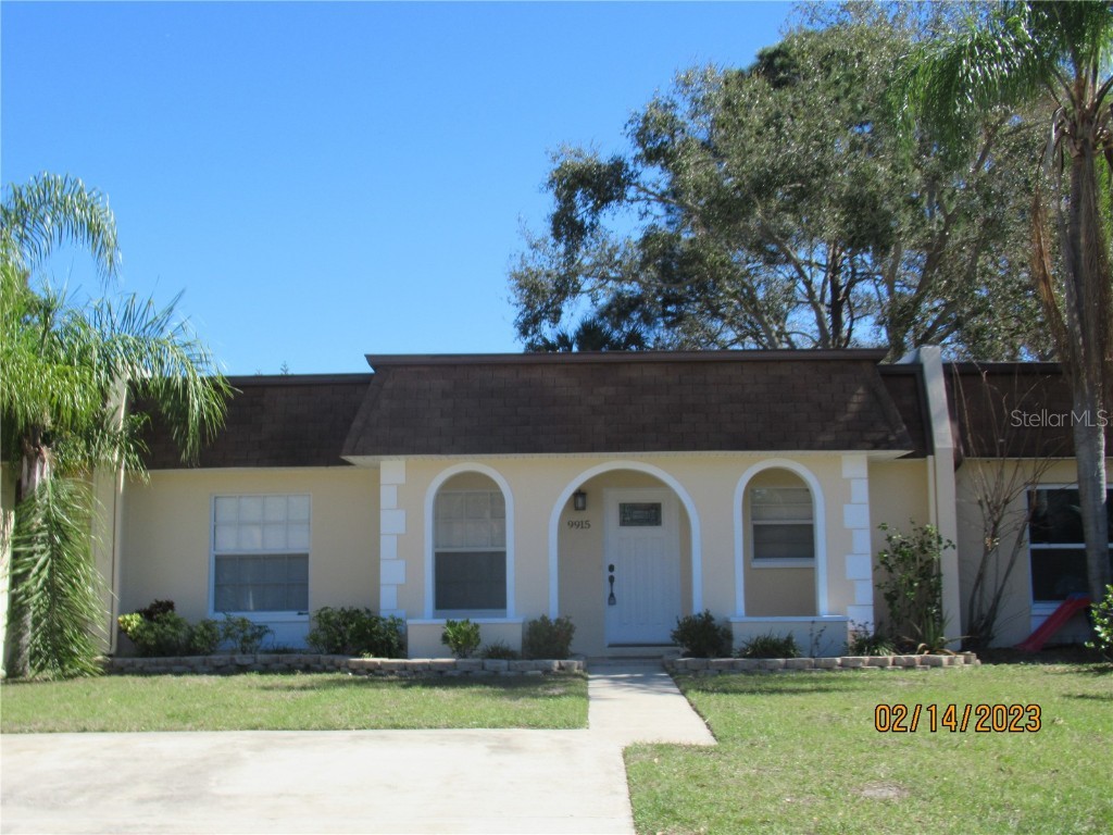 9915 86th Street Seminole FL 33777 U8190800 image1