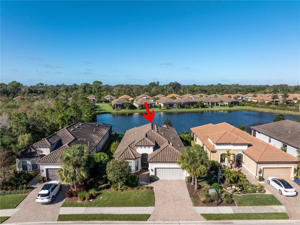 9915 Craftsman Park Way Palmetto FL 34221 U8224375 image1