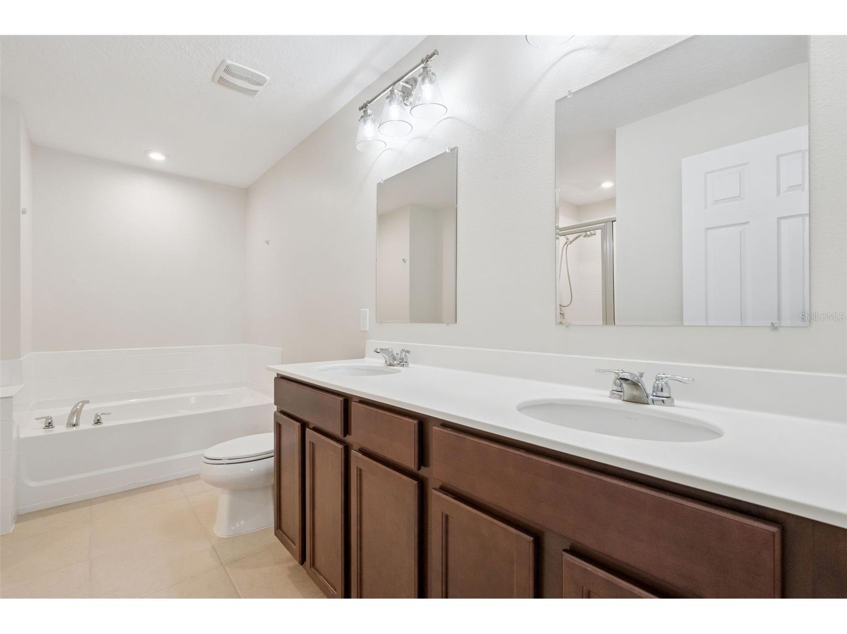 9915 Highland Sky Alley Orlando FL 32832 O6385713 image27