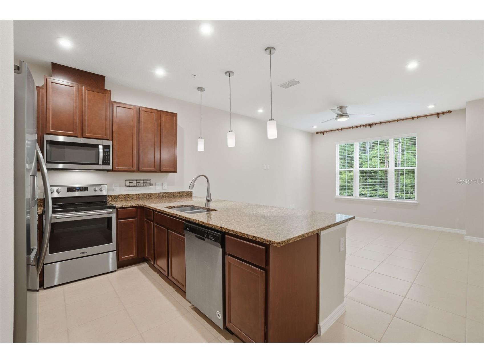 9915 Highland Sky Alley Orlando FL 32832 O6400679 image8