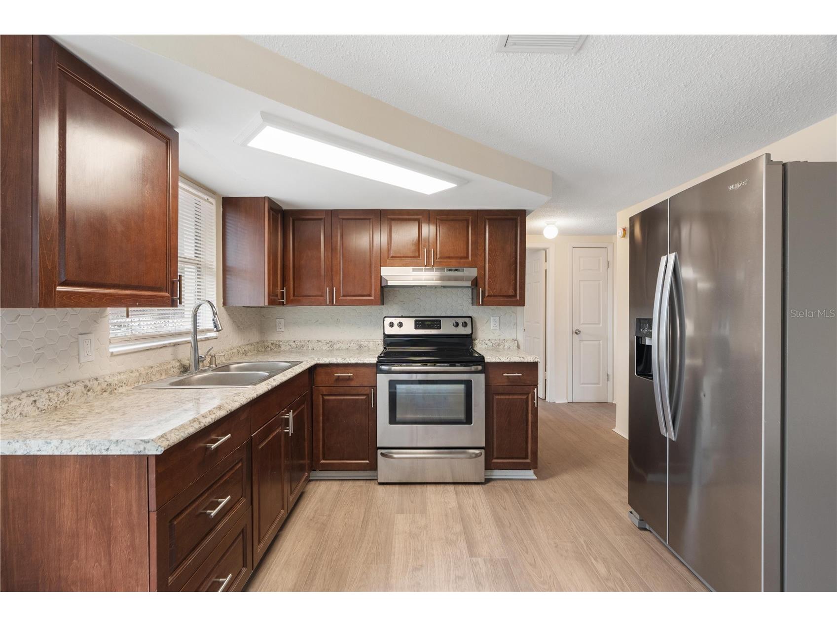 9915 Richwood Lane Port Richey FL 34668 W7885313 image8
