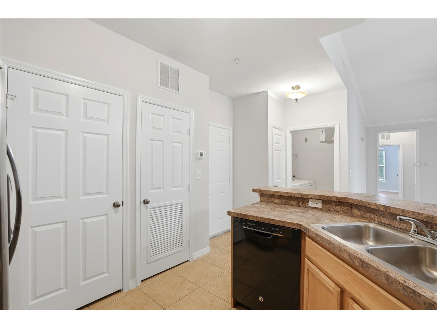 9916 Courtney Palms Boulevard #302 Tampa FL 33619 TB8500143 image23