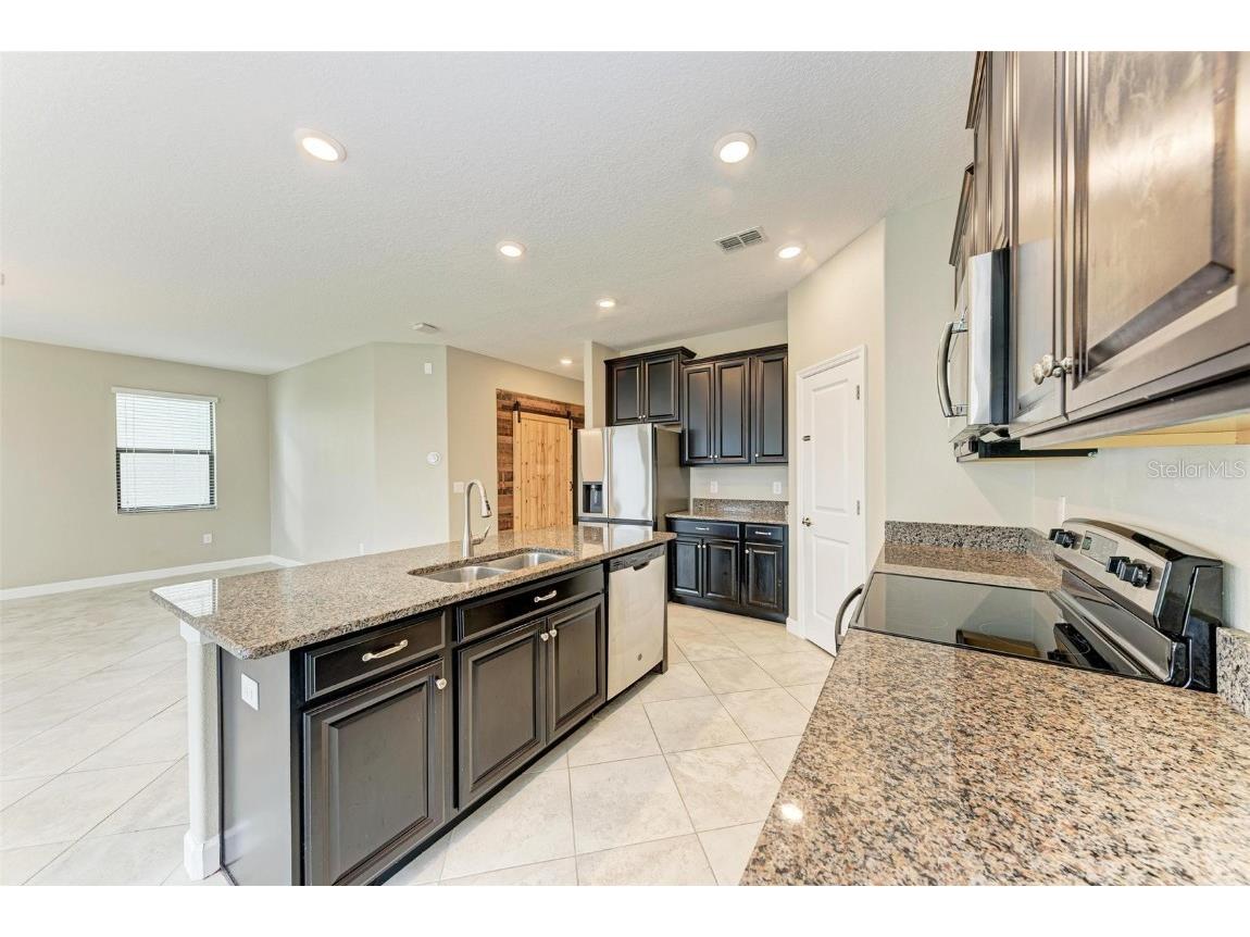 9917 Ivory Drive Ruskin FL 33573 TB8363451 image11