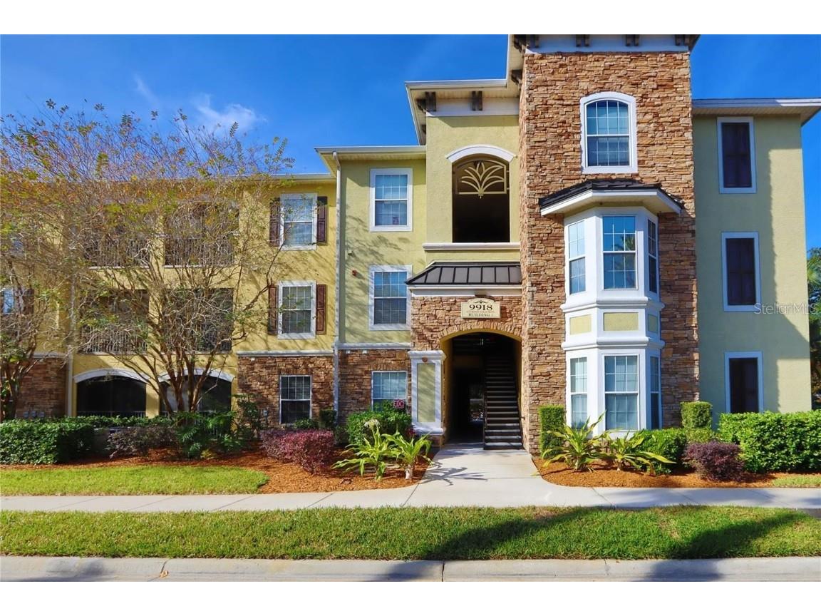 9918 Courtney Palms Boulevard #201 Tampa FL 33619 T3497919 image1