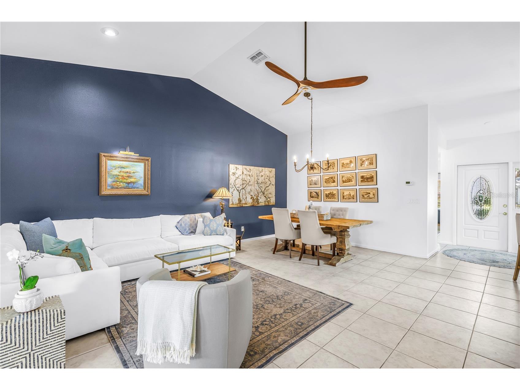 992 San Carlos Court NE Saint Petersburg FL 33702 TB8489863 image13