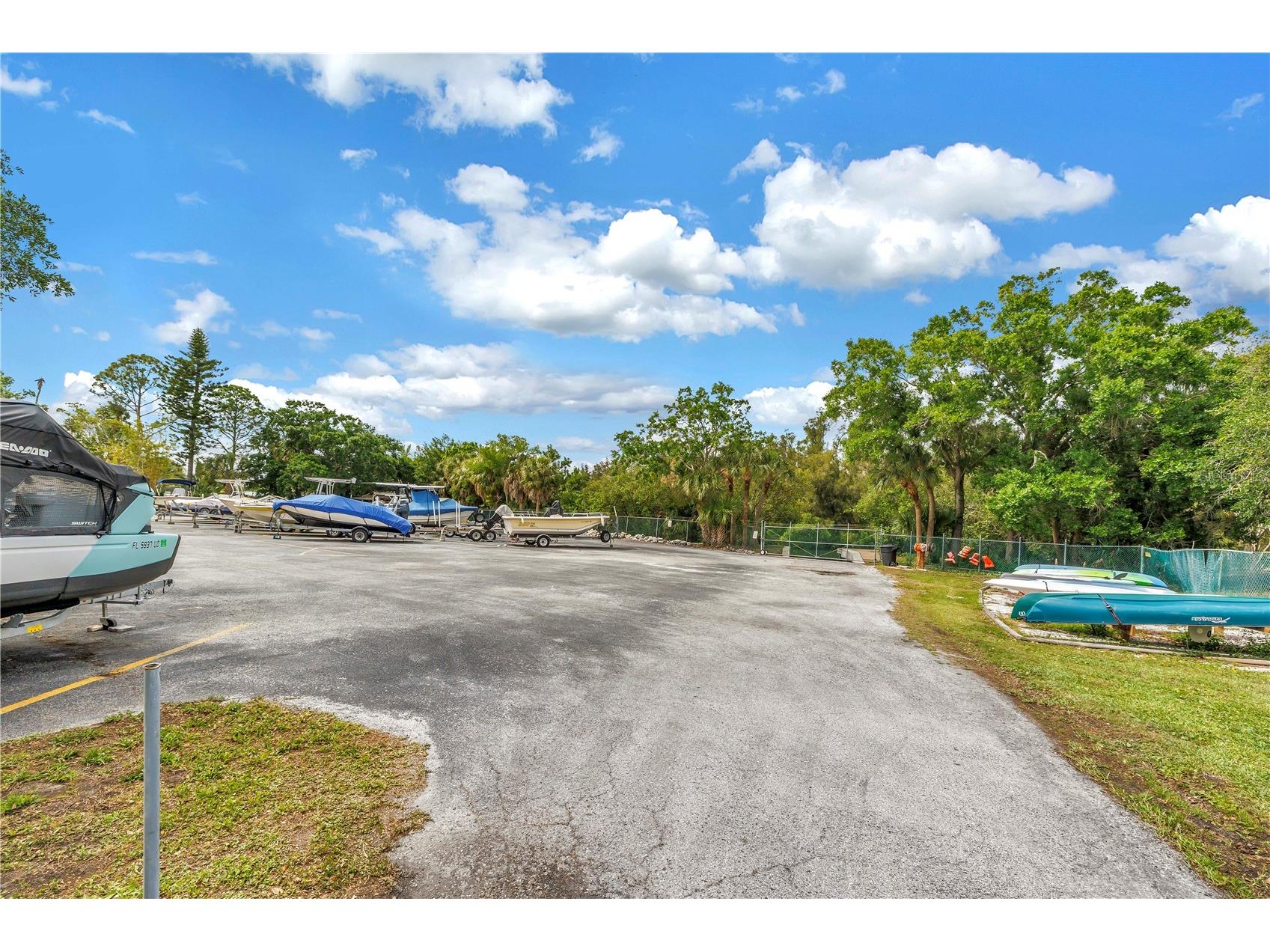 992 San Carlos Court NE Saint Petersburg FL 33702 TB8489863 image37
