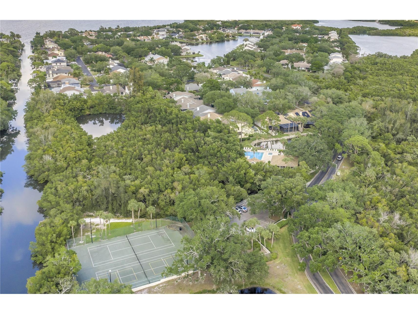 992 San Carlos Court NE Saint Petersburg FL 33702 TB8489863 image51