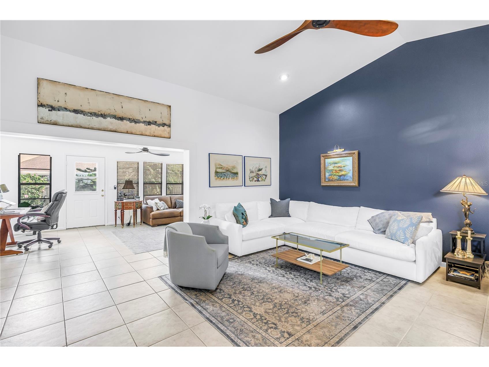 992 San Carlos Court NE Saint Petersburg FL 33702 TB8489863 image6