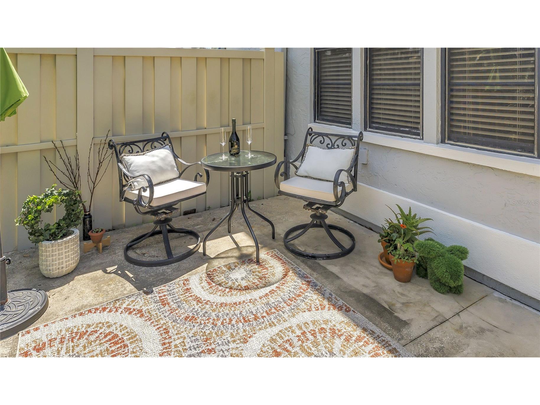 992 San Carlos Court NE Saint Petersburg FL 33702 TB8489863 image8