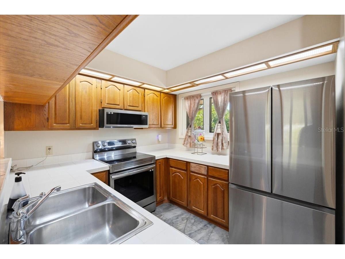 992 Spinnaker Court Tarpon Springs FL 34689 L4961011 image21