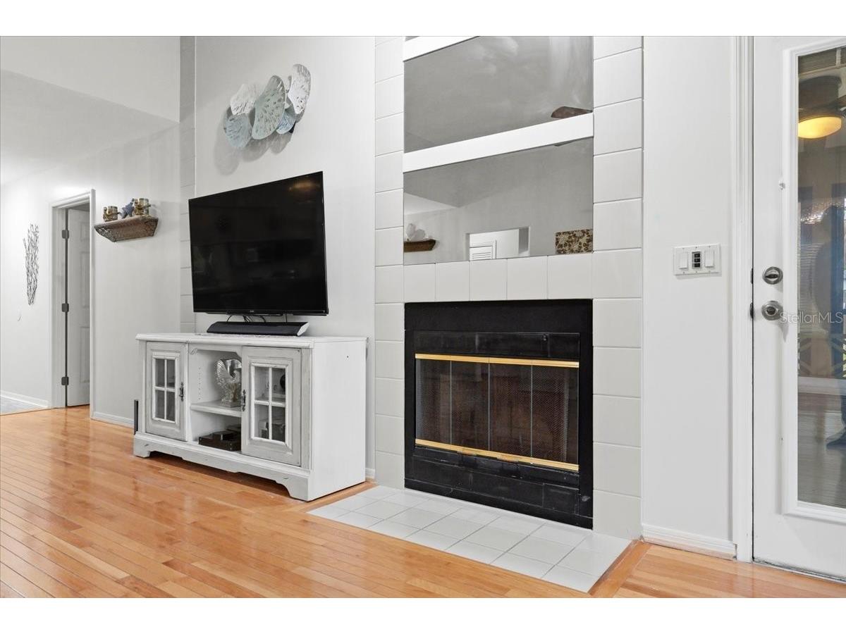 992 Spinnaker Court Tarpon Springs FL 34689 L4961011 image42
