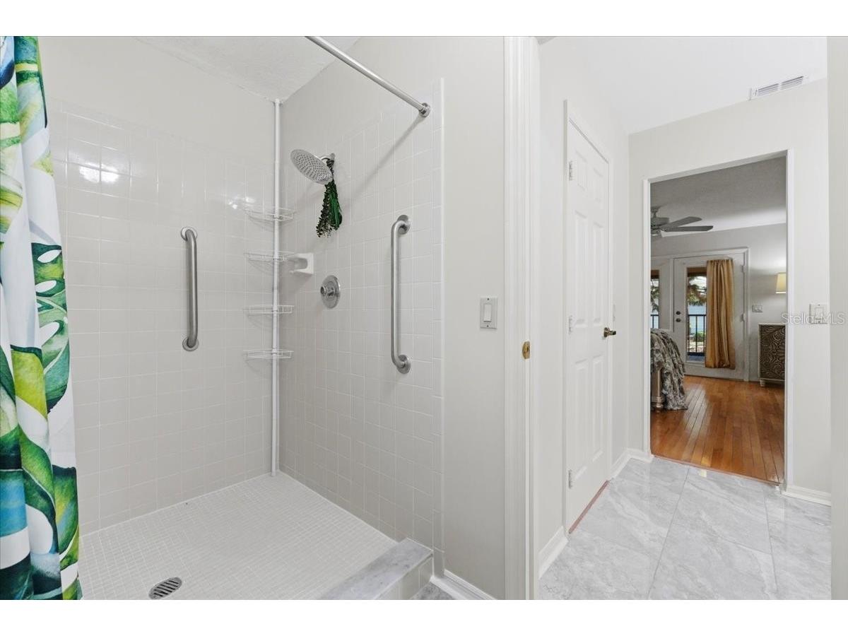 992 Spinnaker Court Tarpon Springs FL 34689 L4961011 image7