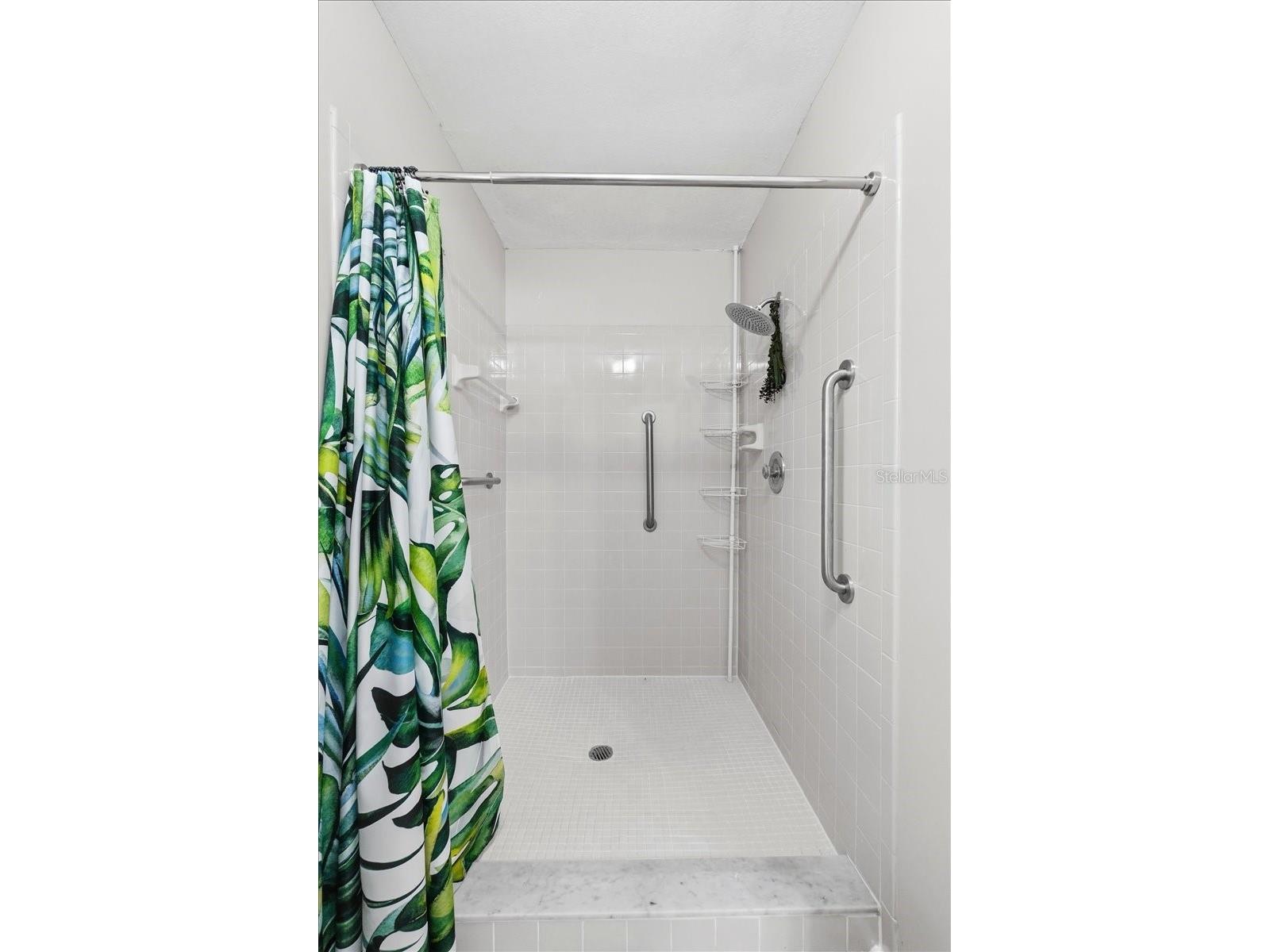 992 Spinnaker Court Tarpon Springs FL 34689 L4961011 image8