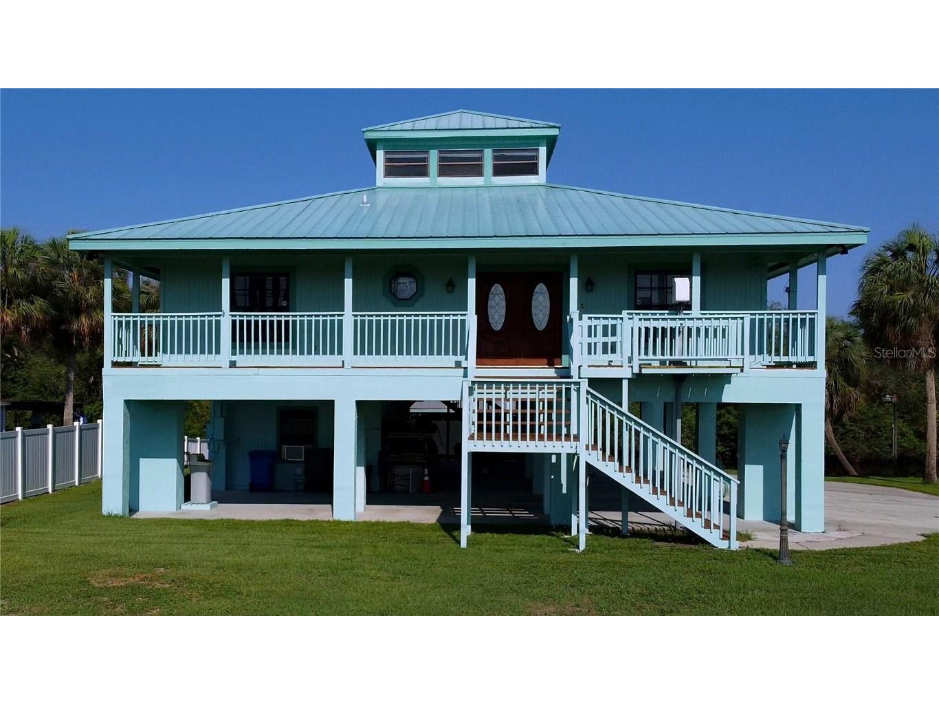 9921 Bay Drive Gibsonton FL 33534 - ALAFIA RIVER T3449621 image1