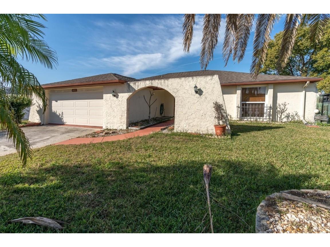 9921 Island Harbor Drive Port Richey FL 34668 W7853111 image1