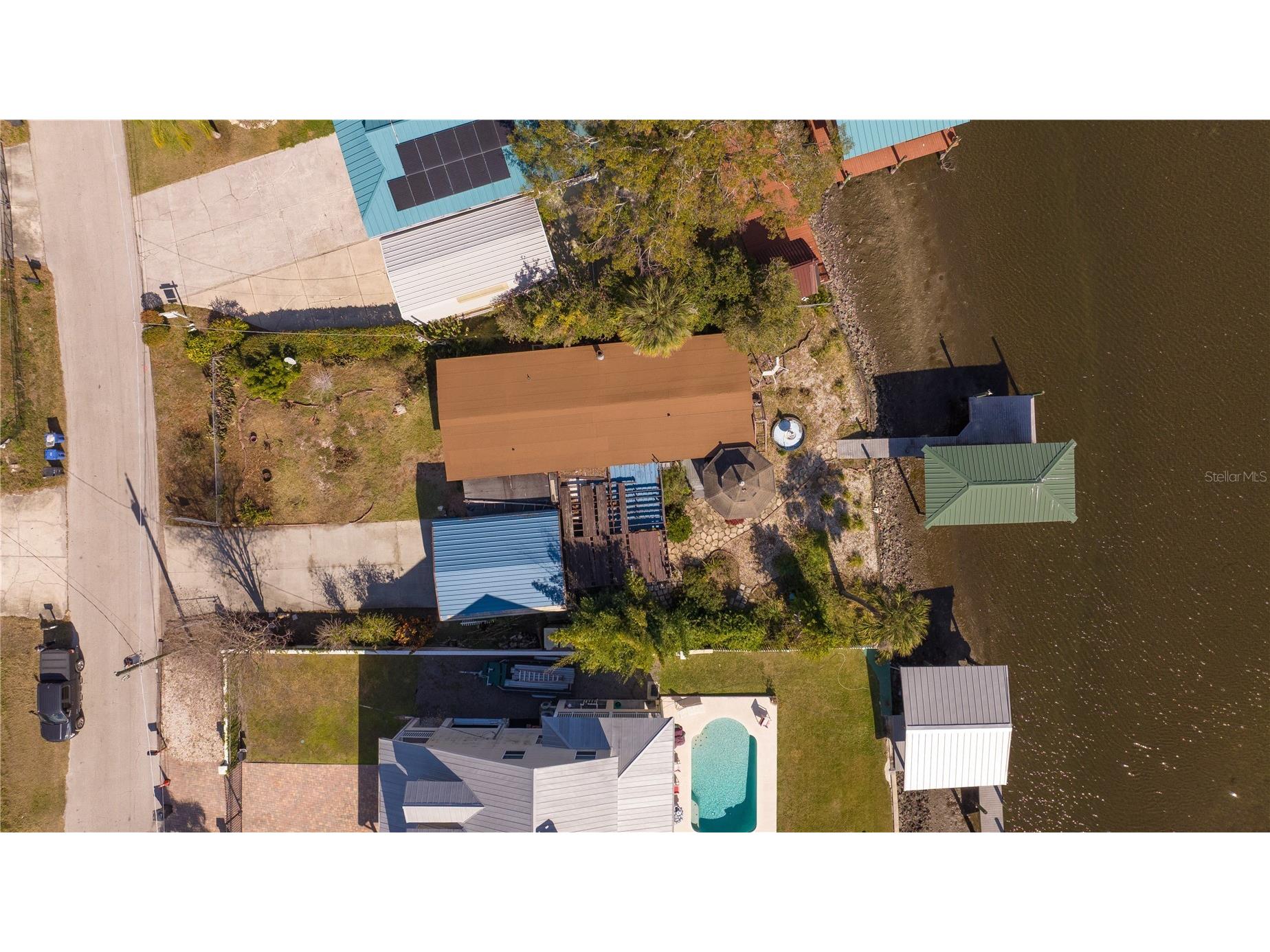 9922 Alavista Drive Gibsonton FL 33534 TB8468532 image1