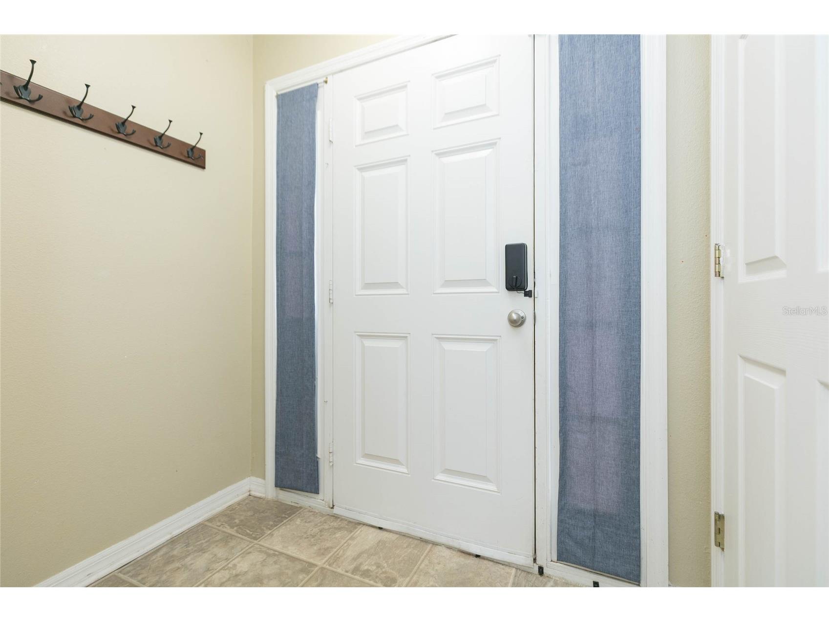 9922 Ashburn Lake Drive Tampa FL 33610 TB8507404 image13