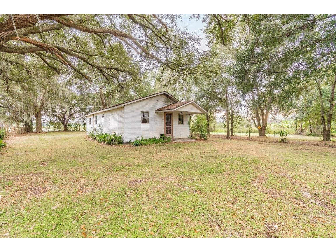 9924 Art Acres Road Dover FL 33527 T3339520 image1