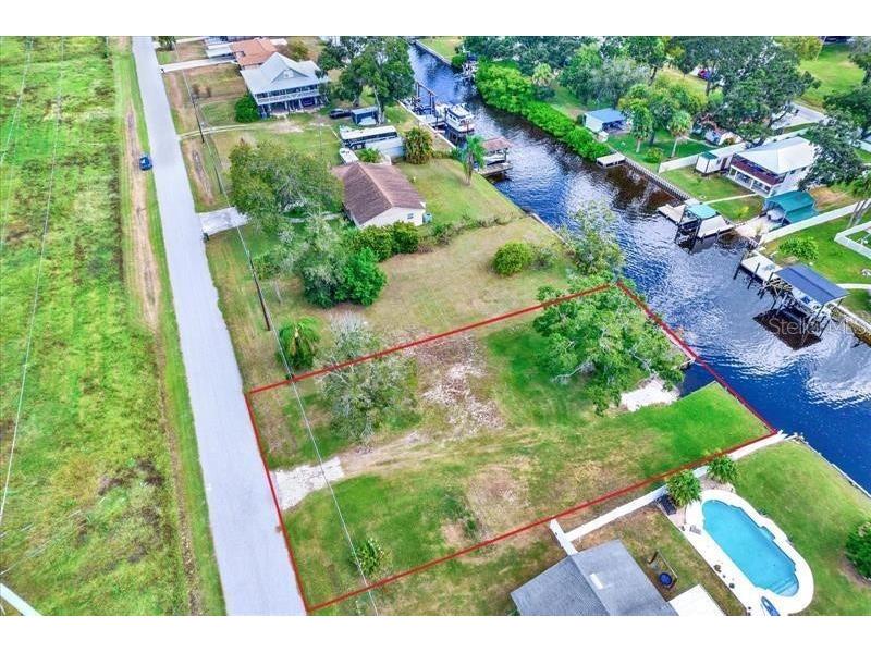 9924 Peninsular Drive Gibsonton FL 33534 TB8469115 image1