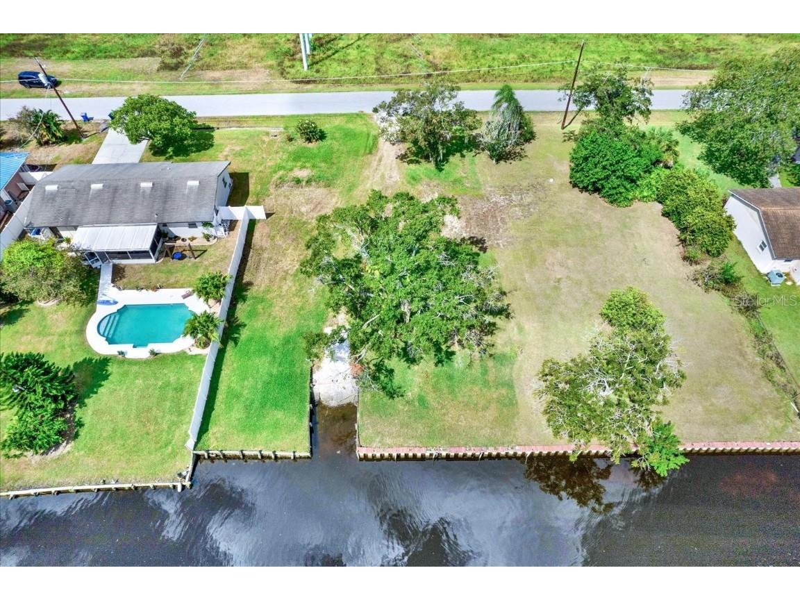 9924 Peninsular Drive #LOT 25 Gibsonton FL 33534 - ALAFIA RIVER T3471783 image1