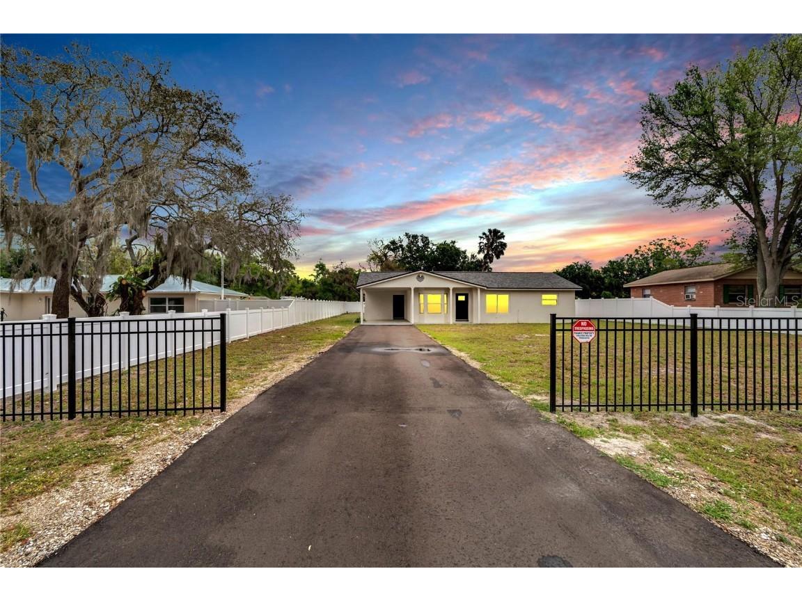 9924 Prevatt Street Gibsonton FL 33534 T3514089 image1