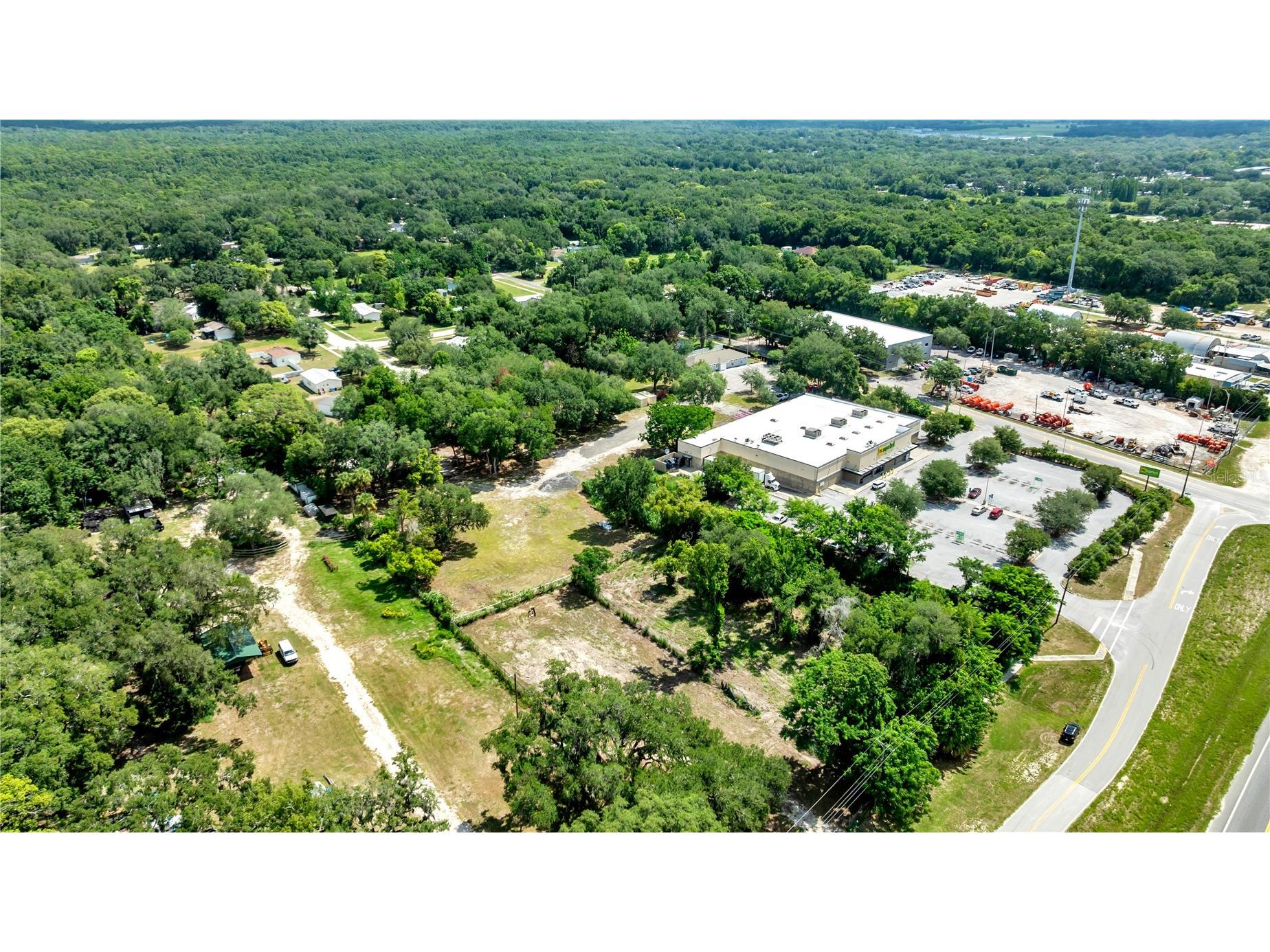 9924 Rockhill Road Thonotosassa FL 33592 TB8521052 image20