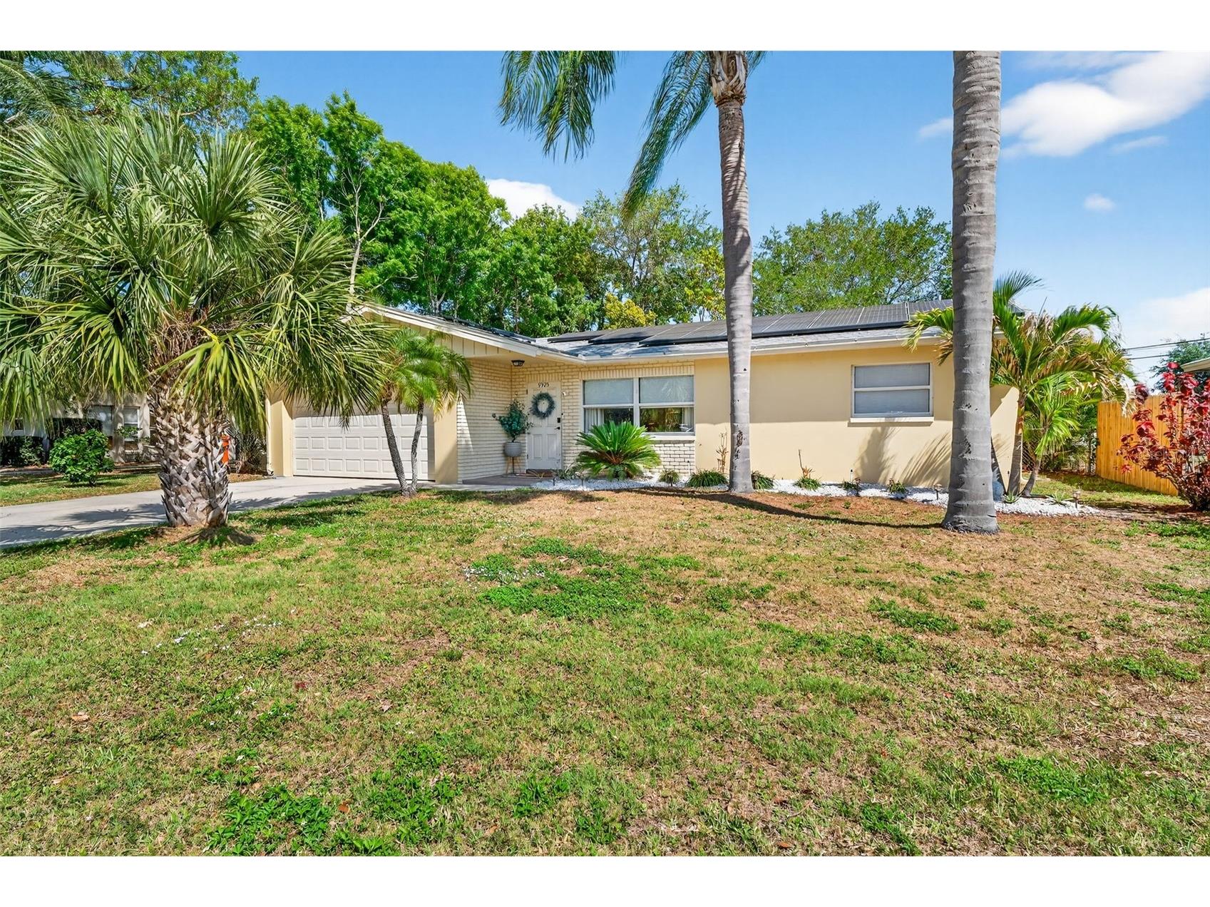 9925 47th Avenue N Seminole FL 33708 TB8491886 image3