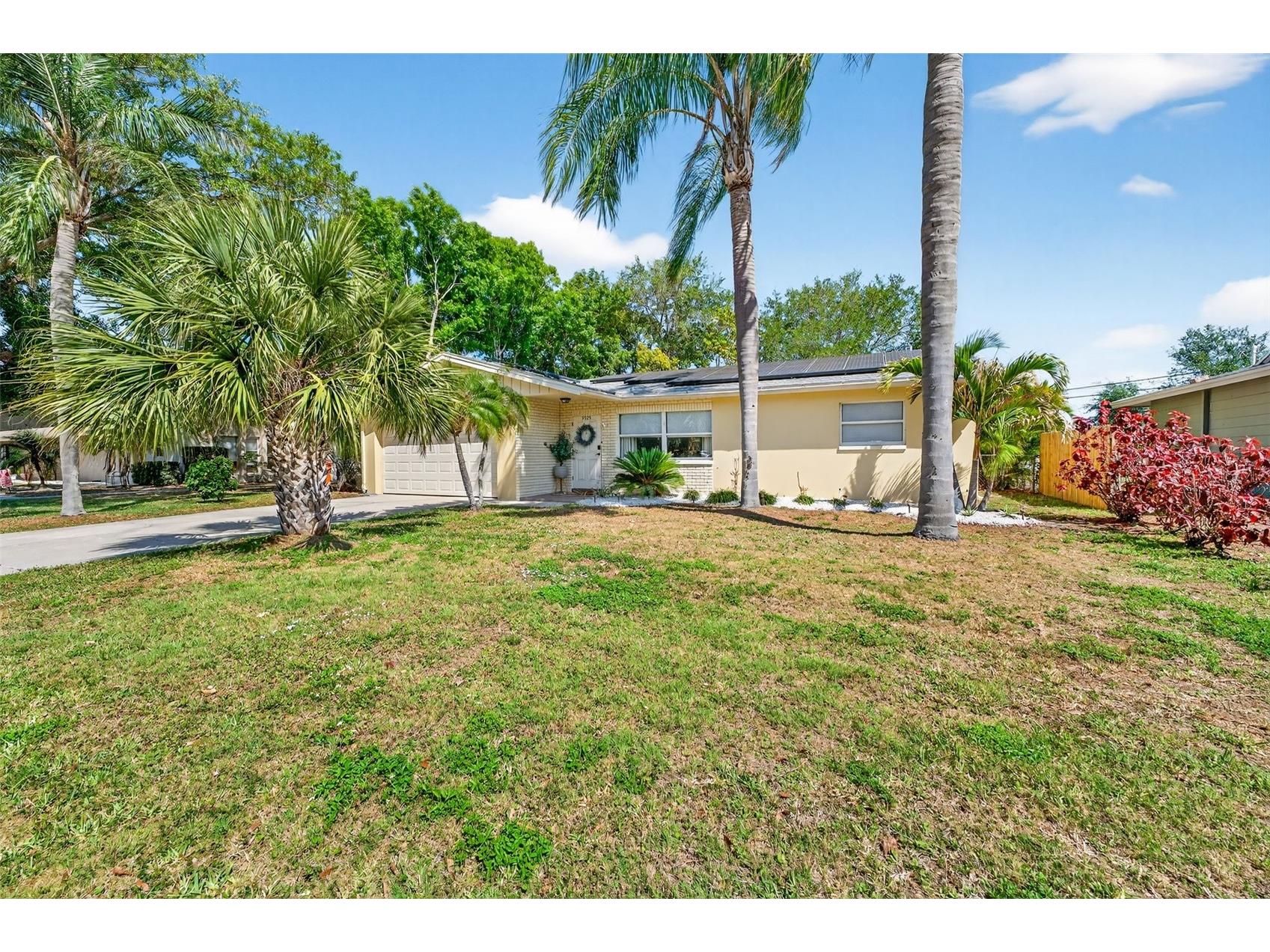 9925 47th Avenue N Seminole FL 33708 TB8491886 image4