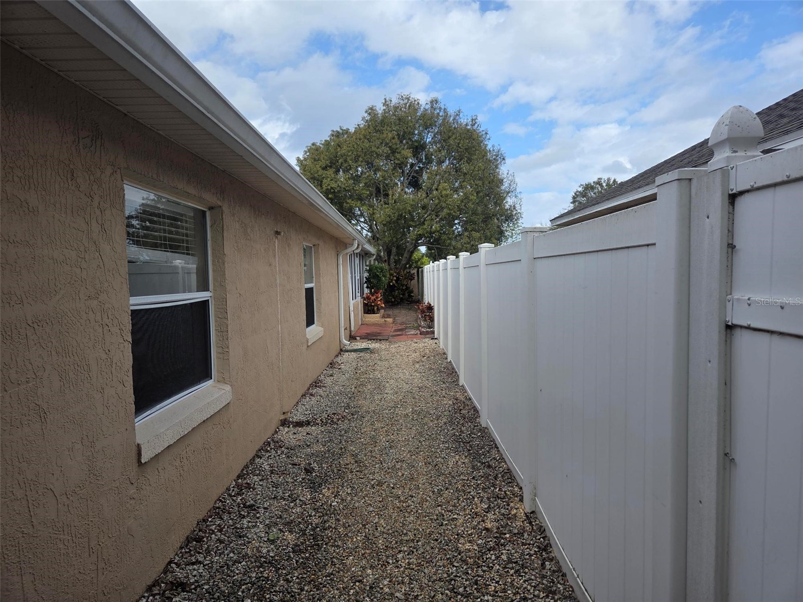 9925 Dean Oaks Court Orlando FL 32825 S5140525 image2