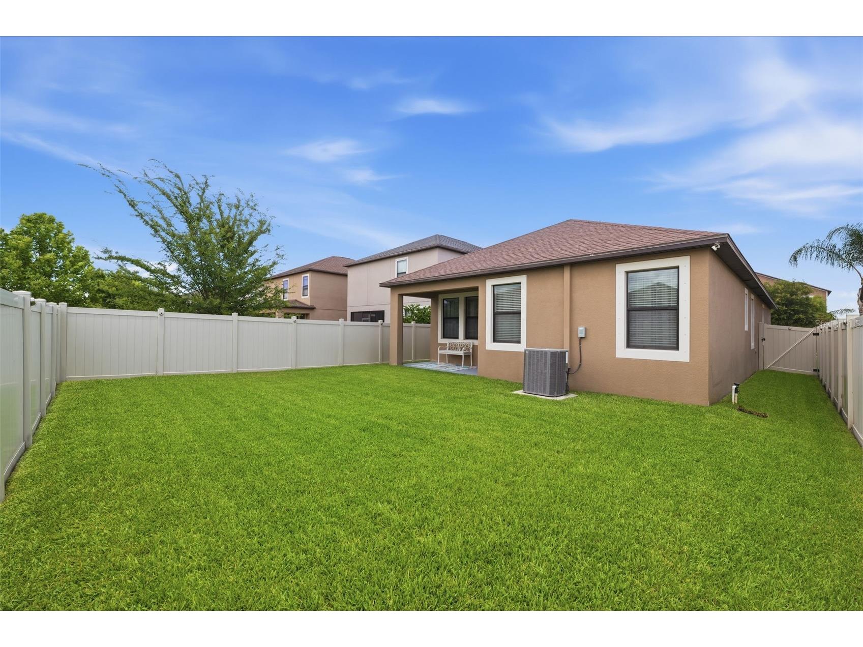 9927 Ivory Drive Ruskin FL 33573 TB8526003 image22
