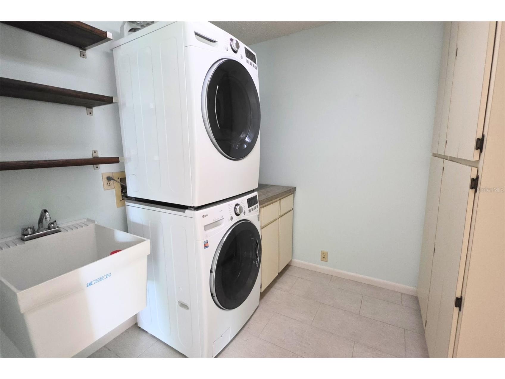 9927 Middlecoff Drive New Port Richey FL 34655 TB8527697 image39