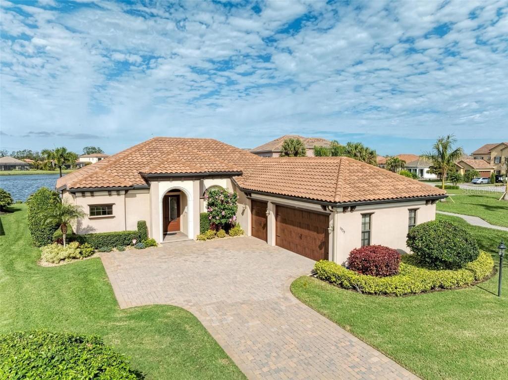 9929 Carnoustie Place Bradenton FL 34211 A4598371 image1