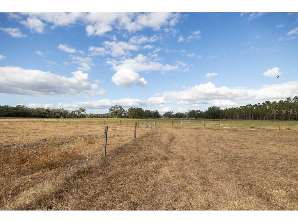 993 Cr 722 Webster FL 33597 G5093805 image51