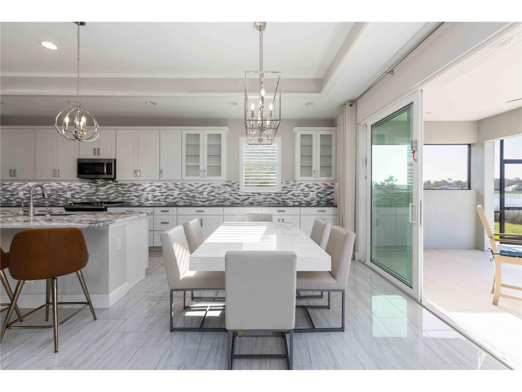 993 Crosswind Avenue Sarasota FL 34240 A4687919 image18