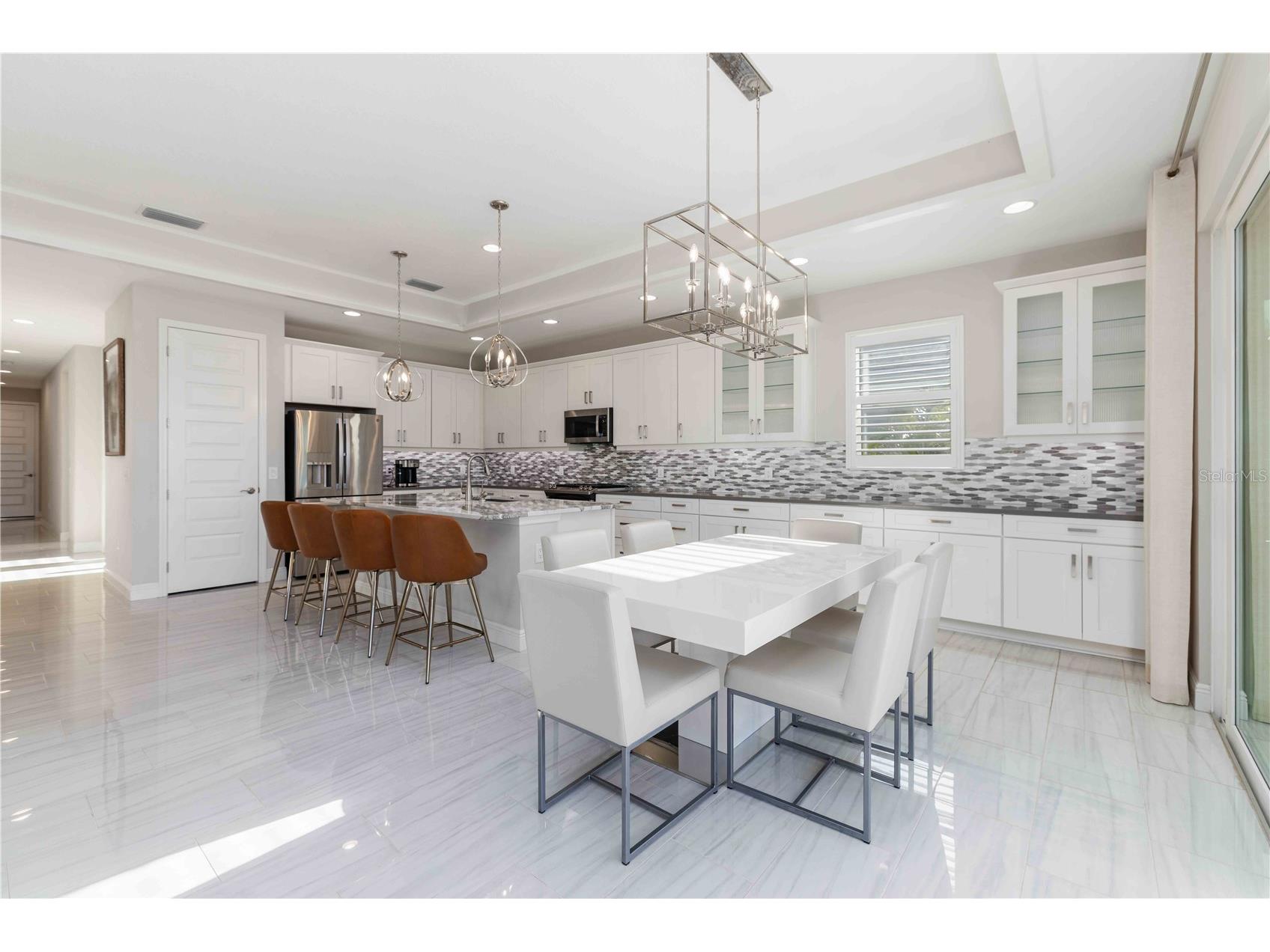 993 Crosswind Avenue Sarasota FL 34240 A4687919 image19