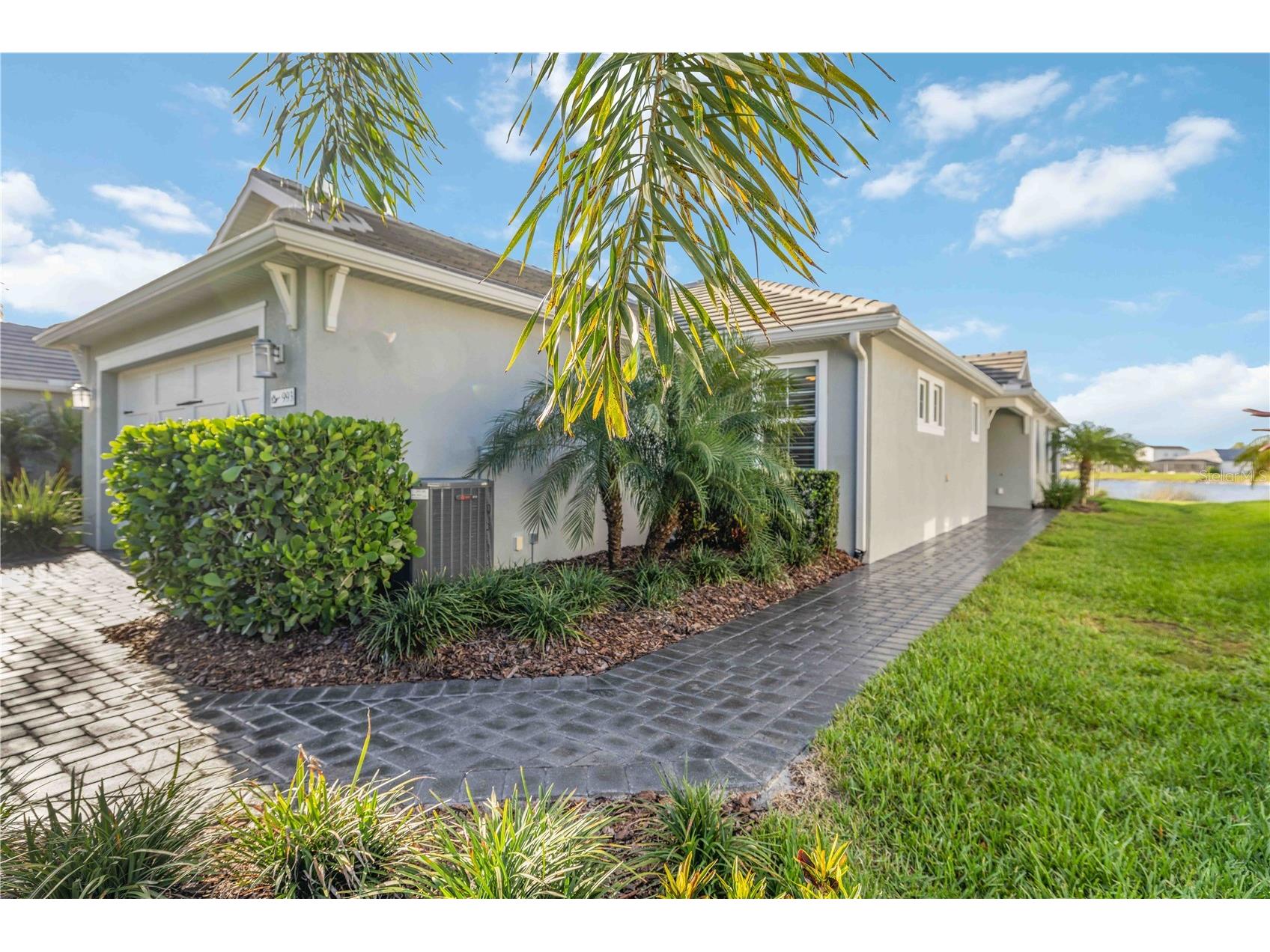 993 Crosswind Avenue Sarasota FL 34240 A4687919 image3