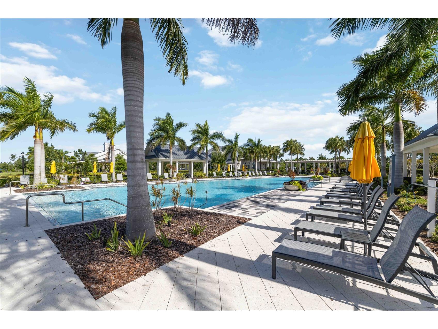993 Crosswind Avenue Sarasota FL 34240 A4687919 image46