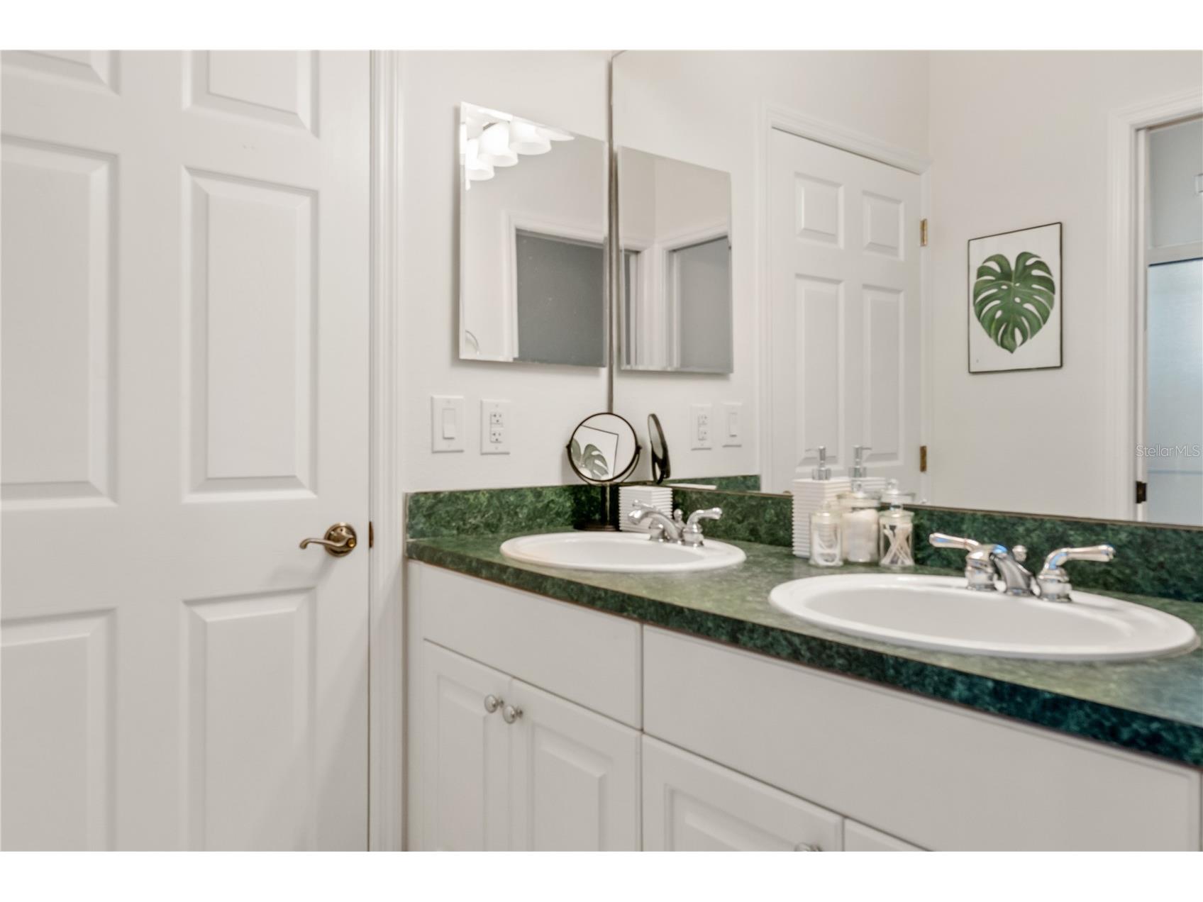 993 Everest Clermont FL 34711 S5121766 image26